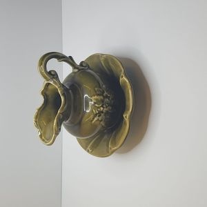 Vintage Nelson McCoy Miniature wash basin and pitcher.